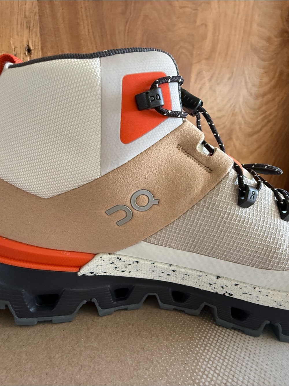 On Running Men's Beige and Orange Hiking Boot